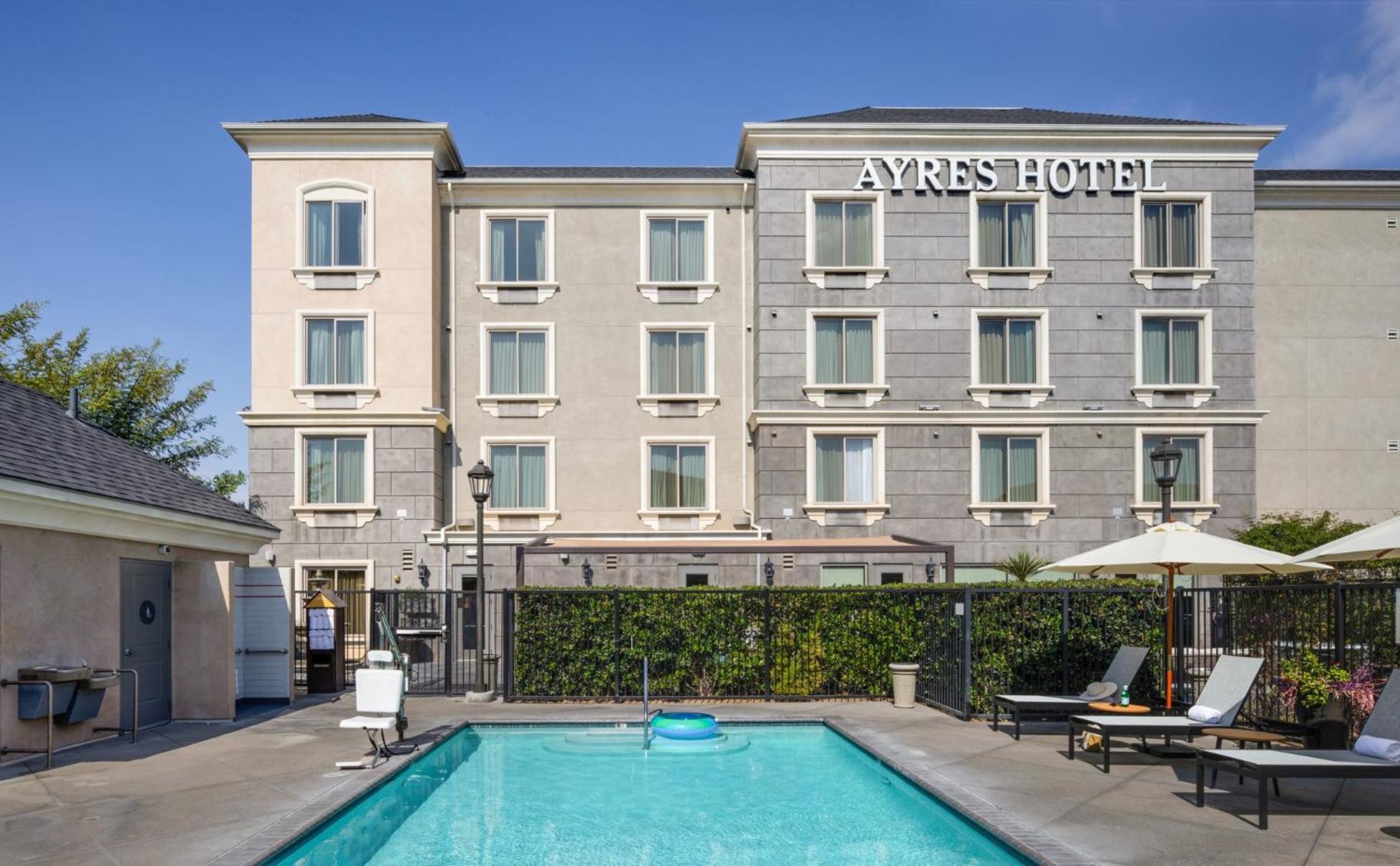 Ayres Hotel Huntington Beach/Fountain Valley Εξωτερικό φωτογραφία